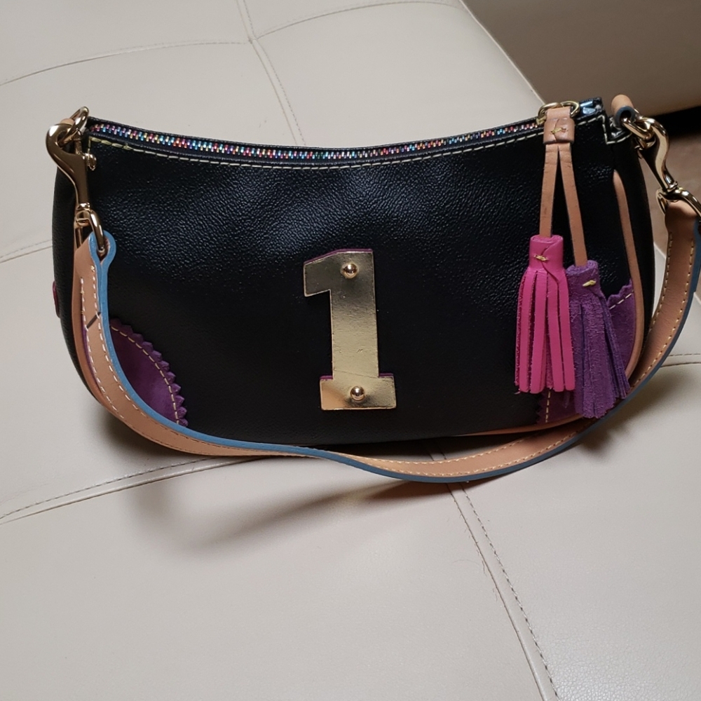 Dooney & Bourke purse
